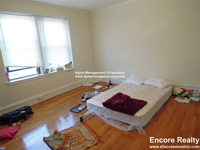 Photo - 349 Pleasant St Unit B2-5