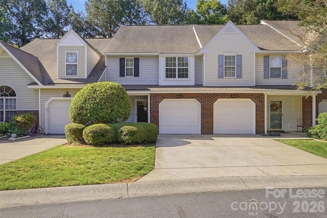 Building Photo - 8144 Christmas Ct