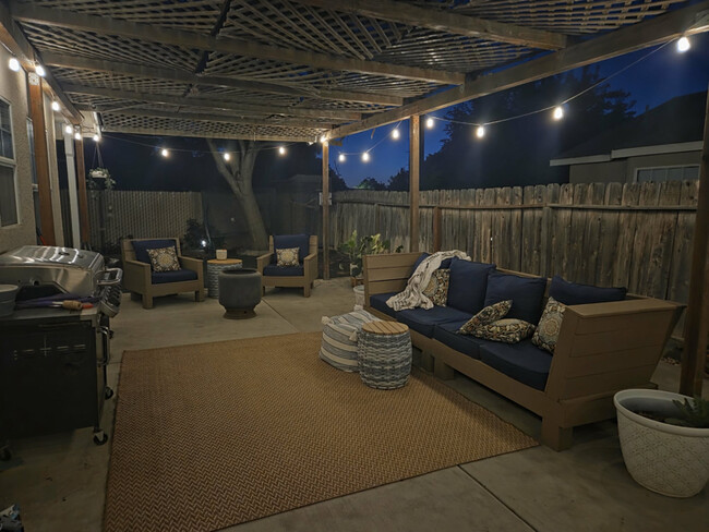 Photo - 455 Westgate Pl