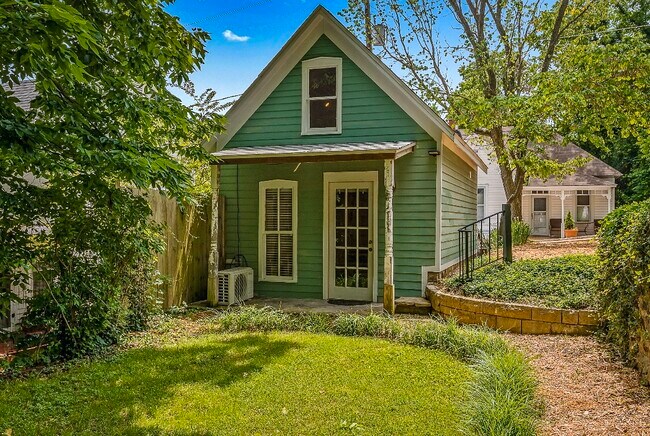 Photo - 19 Singleton St Unit B