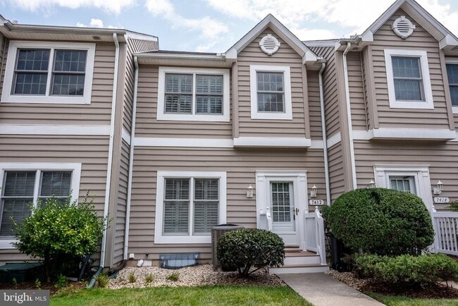 Building Photo - 7412 Tour Dr