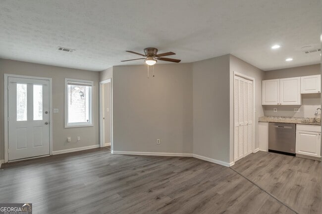 Photo - 2599 Fieldstone View Ln SE