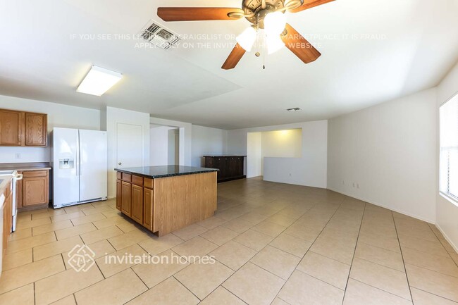 Photo - 11509 W Wethersfield Rd