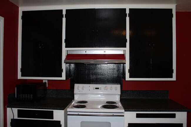 Photo - 2418 32nd St