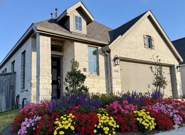 Photo - 1354 Lakeside Crk Rd