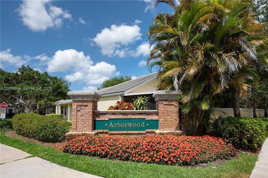 Photo - 9317 Arborwood Cir