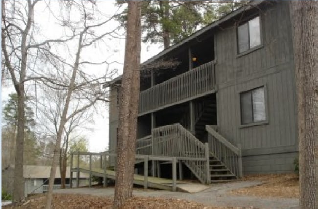 Building Photo - 2 BEDROOM/ 2 BATH APARTMENT Unit 1303 - A