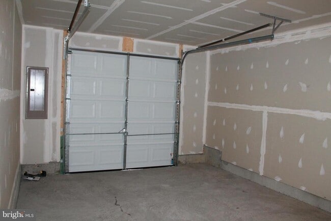 Photo - 109 Sequoia Dr