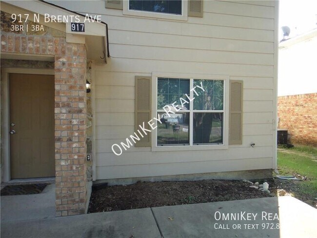 Photo - 917 N Brents Ave
