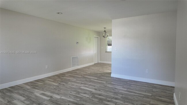 Photo - 220 SW 80th Ave Unit 220