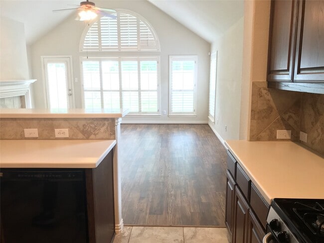 Building Photo - 26418 Cole Trace Ln Rental