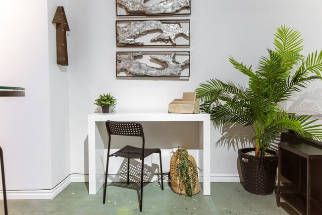 Photo - 10024 Jasper Ave Unit ID1308608P