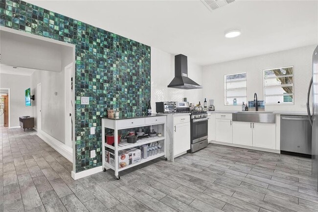 Photo - 4110 N Central Ave