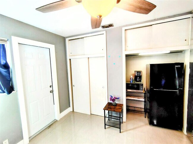 Photo - 845 S Highland Dr