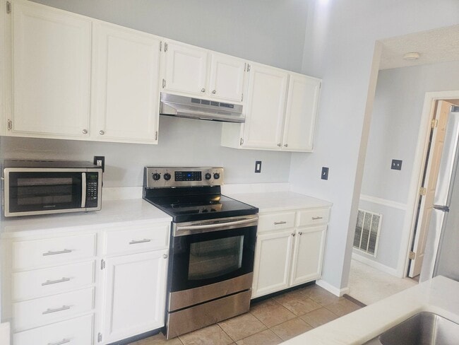 Photo - 5650 Wade Ct Unit Ballenger Creek - Wade Ct