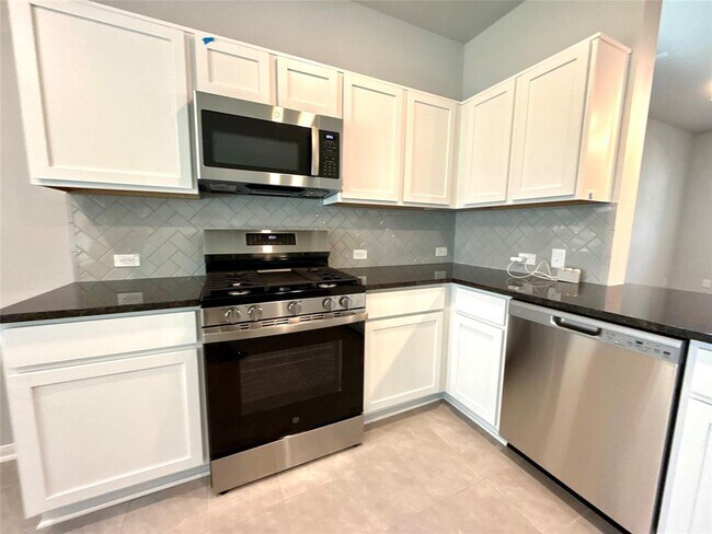 Photo - 211 Bethany Crk Dr