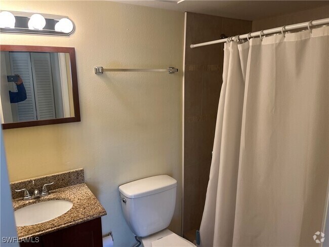 Building Photo - 9261 Central Park Dr Unit 206 Rental