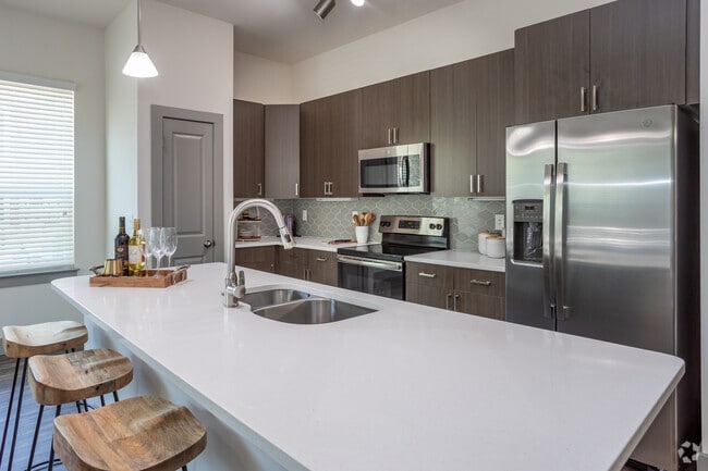 Interior Photo - Creekside at Crabtree Rental