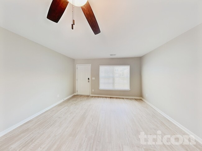 Photo - 4439 Oak Pointe Dr