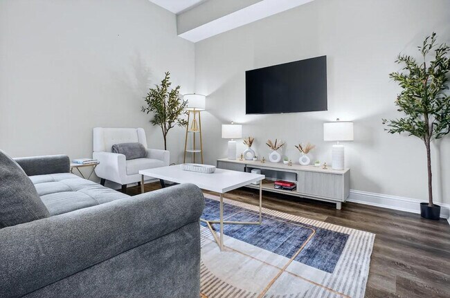 Building Photo - 110 N Boston Ave