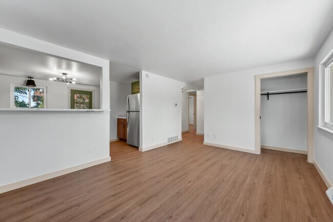 Photo - 1641 Lashley St Unit 1641