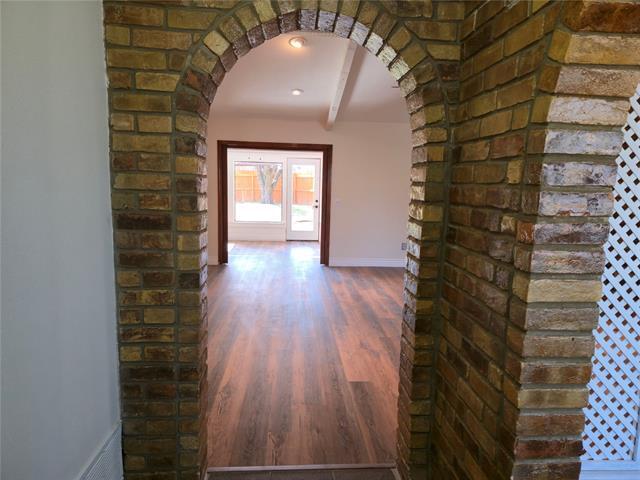 Photo - 2021 Aliso Rd