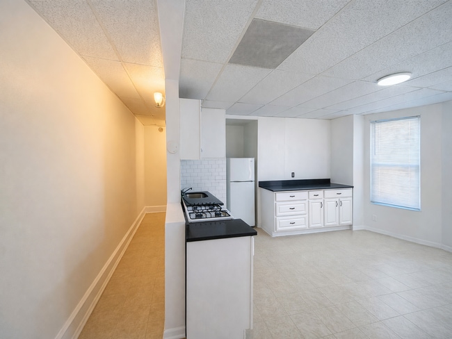 Photo - 129 N 50th St Unit 2-R
