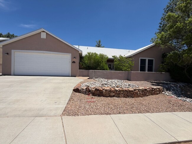 Building Photo - Beautiful 3 Bedroom Single Story Custom Home Plus Office Available Near Tramway Blvd NE & I-40!