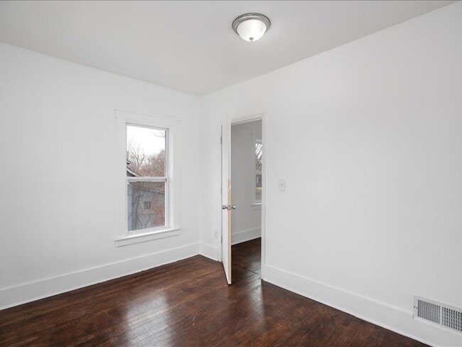 Photo - 8957 Otsego St