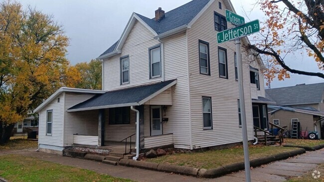 Building Photo - JEFFERSON-GREEN Unit Apt 2