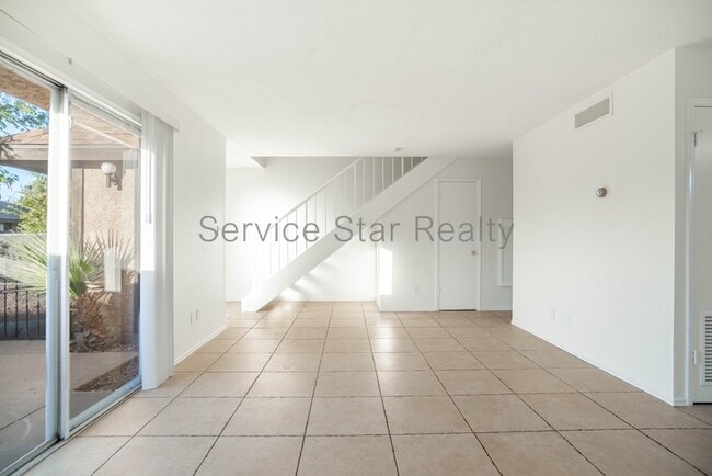 Photo - 1624 W Village Way