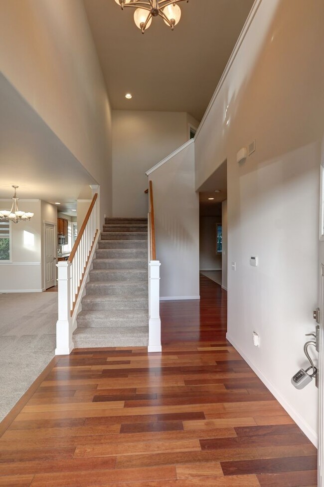 Photo - Well Maintained House Tucked Away on Dead-End Street Available!