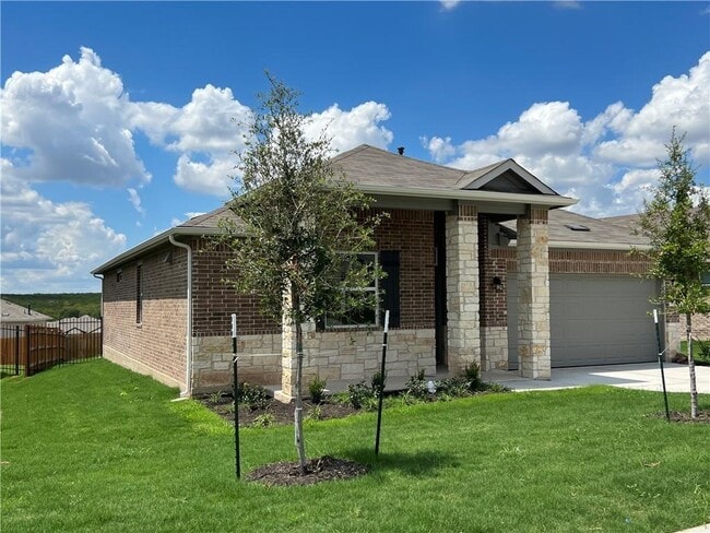 Building Photo - 10600 Defender Trl