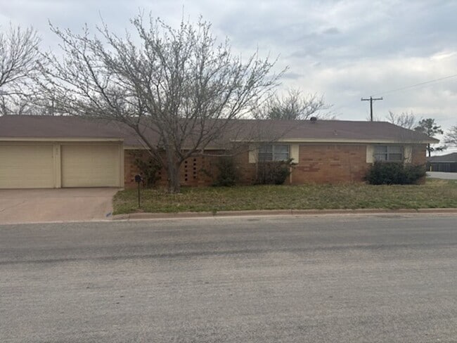 Building Photo - stunning 2-bedroom, 1-bathroom