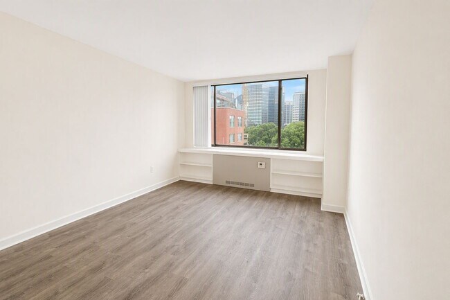Photo - 1111 Arlington Blvd Unit 928