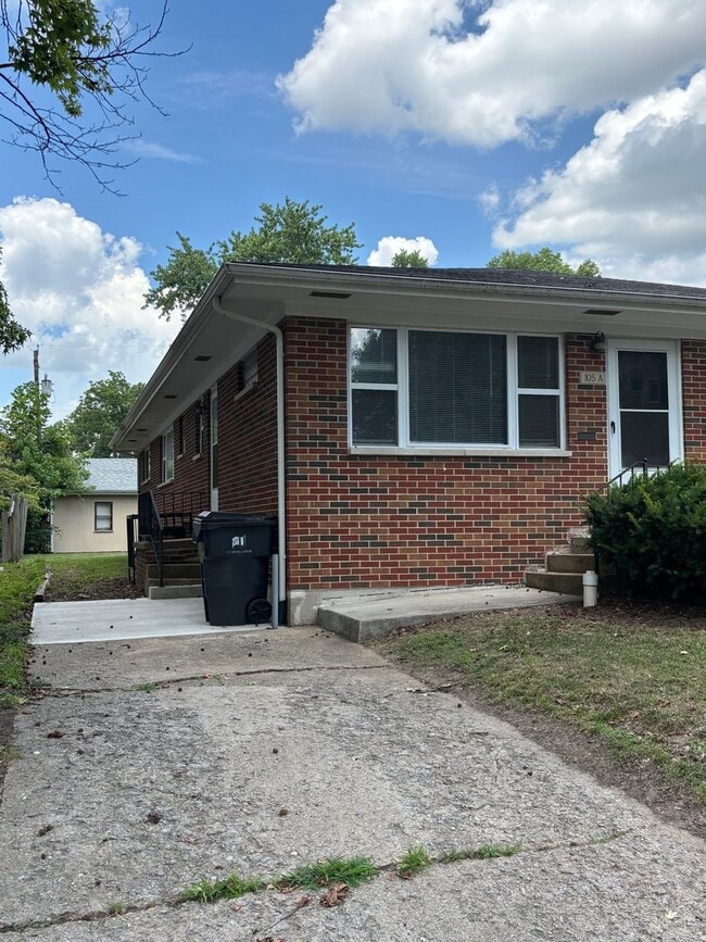Photo - 105 S 33rd St Apartment Unit 105A