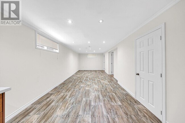 Photo - 59 Limevale Crescent