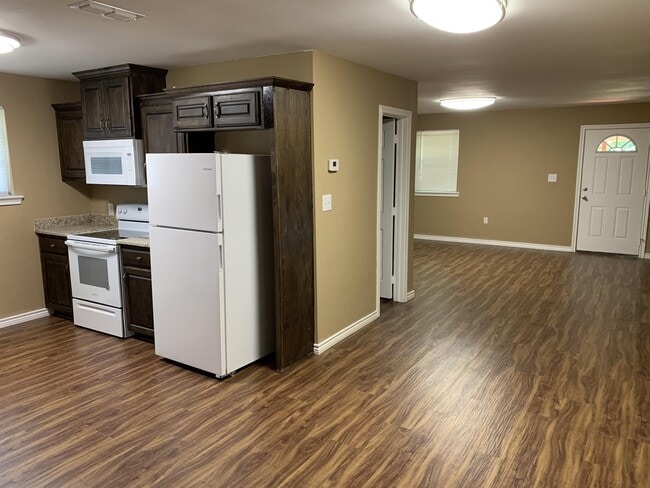 Photo - 10588 State Hwy 64