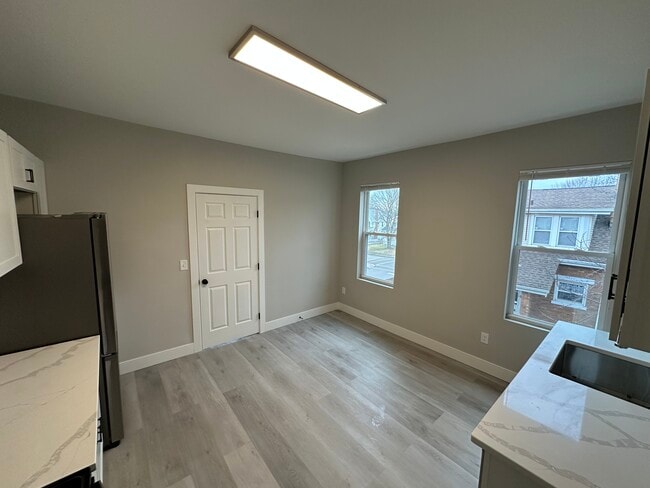 Photo - 2513 Shanmoor Ave Unit 3