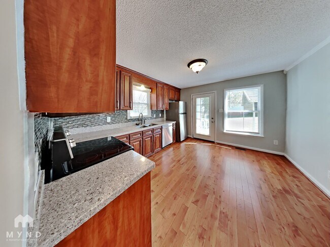 Photo - 613 Jordan Ridge Ln