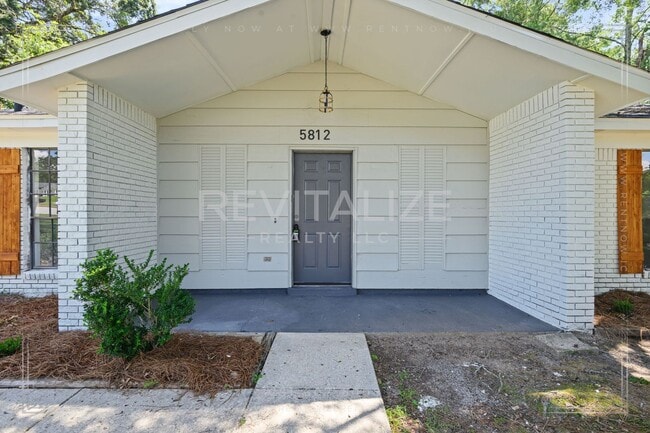 Photo - Cozy Home – FULLY UPDATED