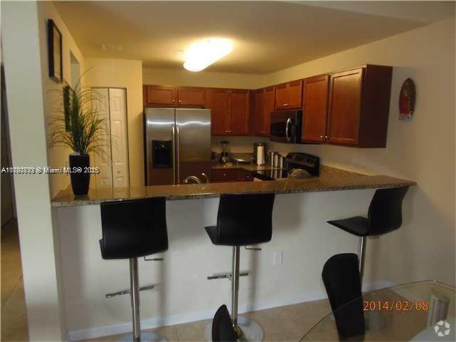 Building Photo - 11501 NW 89th St Unit 211 Rental
