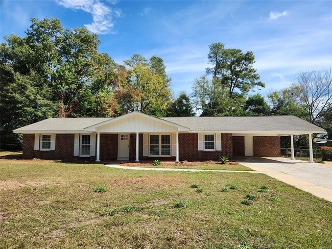 628 Shadow Ln