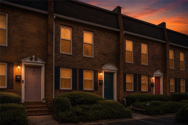 Photo - 245 Winding River Dr
