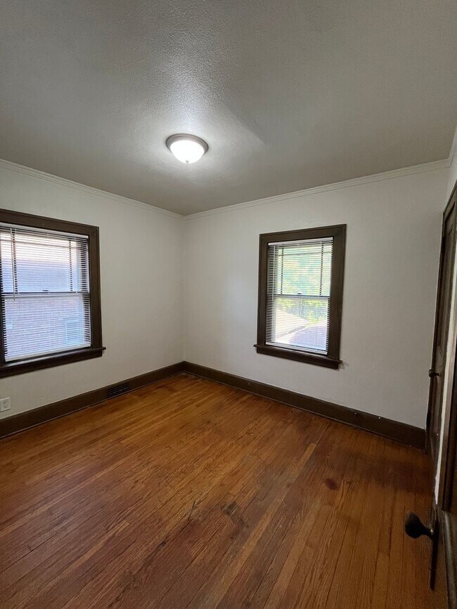 Photo - Summit St 409-411 Unit 411