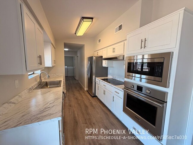 Photo - 19205 W Whitton Ave