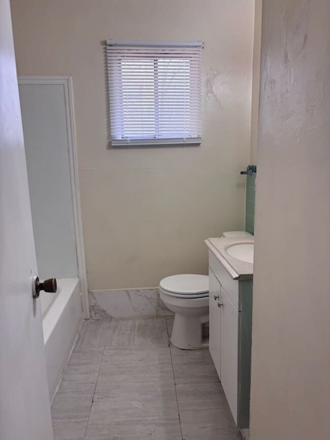 Photo - 1333 Woody Dr