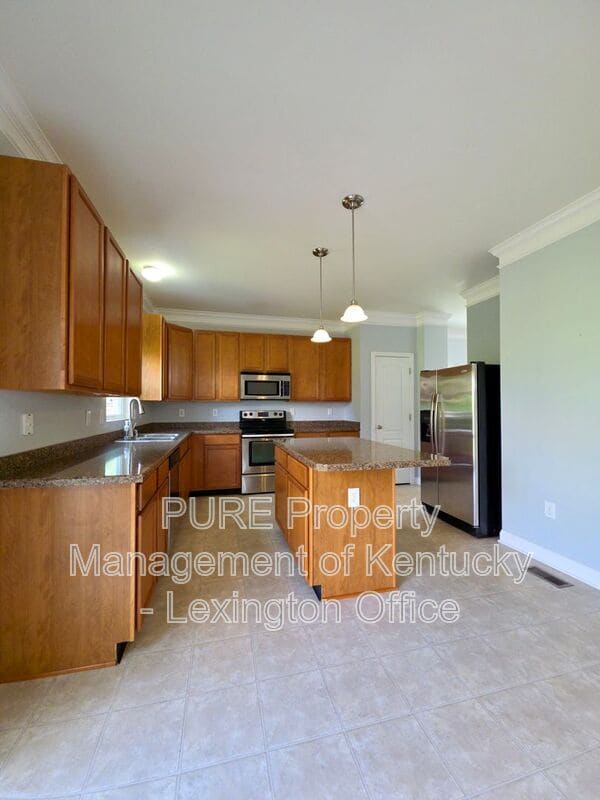 Photo - 106 Ballard Ct