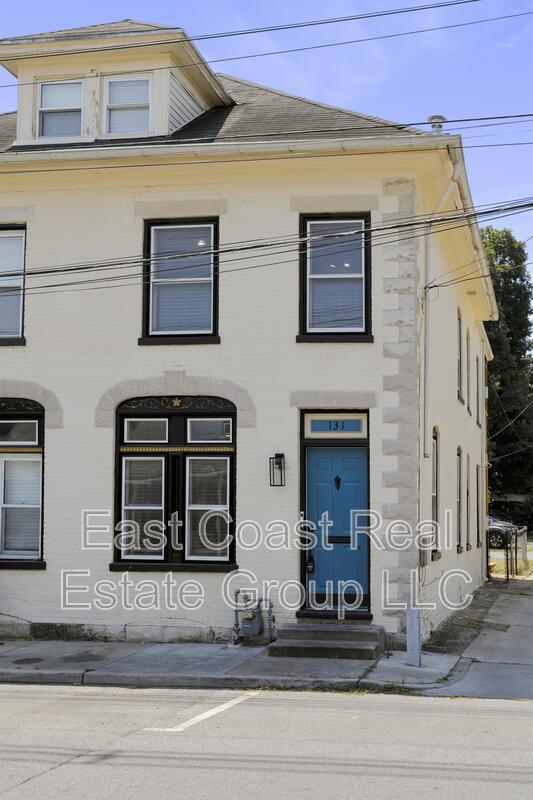 Photo - 131 Fairground Ave Unidad 131