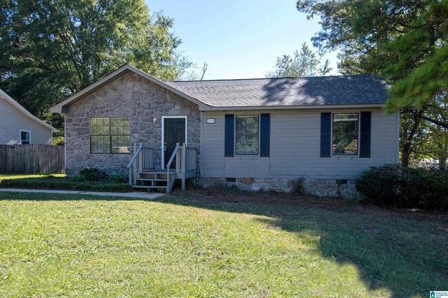 Building Photo - 2392 Zinnia Dr Rental